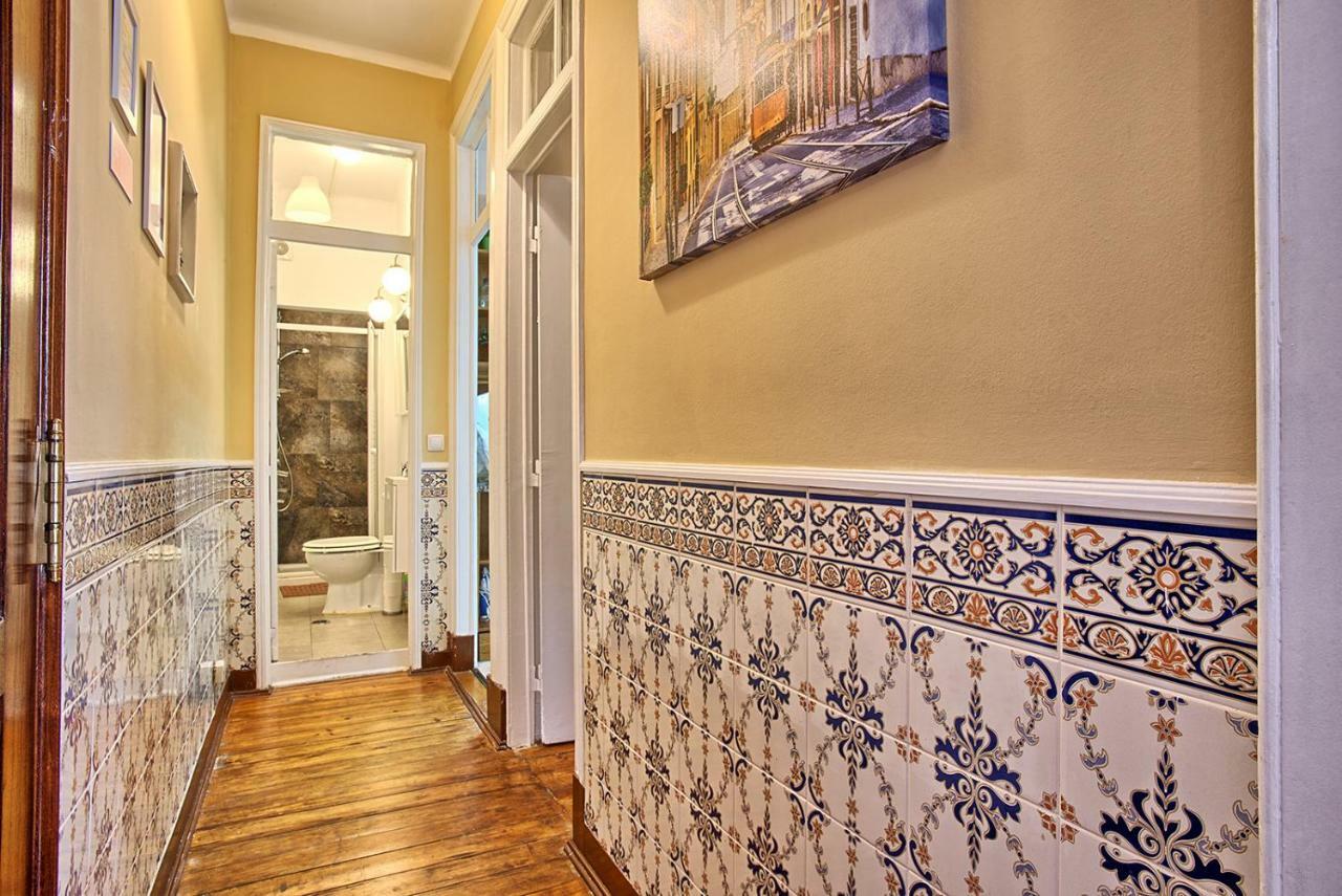 Localtraveling Remedios Apartment Lisbon Bagian luar foto