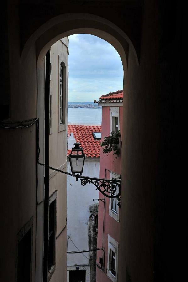 Localtraveling Remedios Apartment Lisbon Bagian luar foto